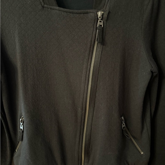 Black Jacket light weight great with denim - Picture 3 of 6